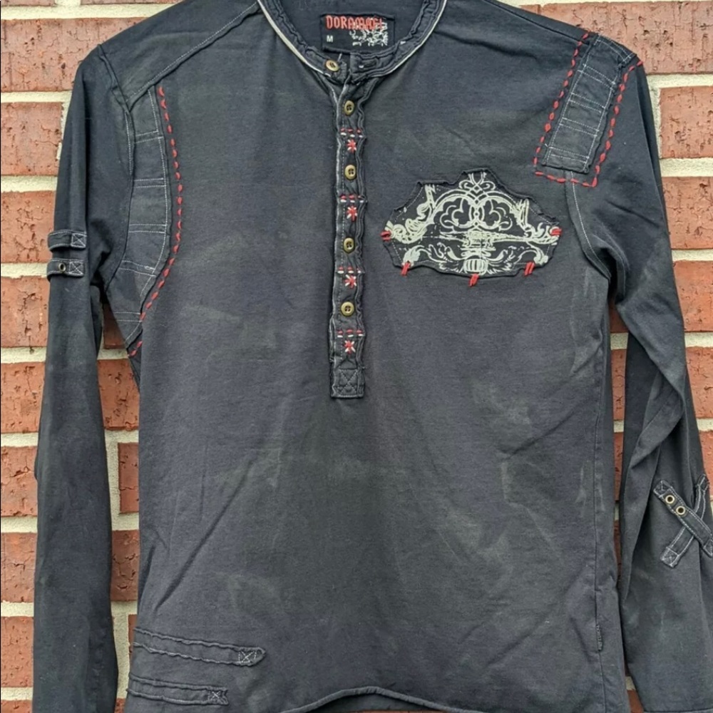 DORAMAFI SICILIA's Mens Shirt Med Black Embroidered Stitched Applique Distressed